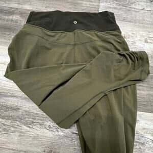Lululemon Sunset Salutation Green Womens 10 Snakeskin Foldover Leggings